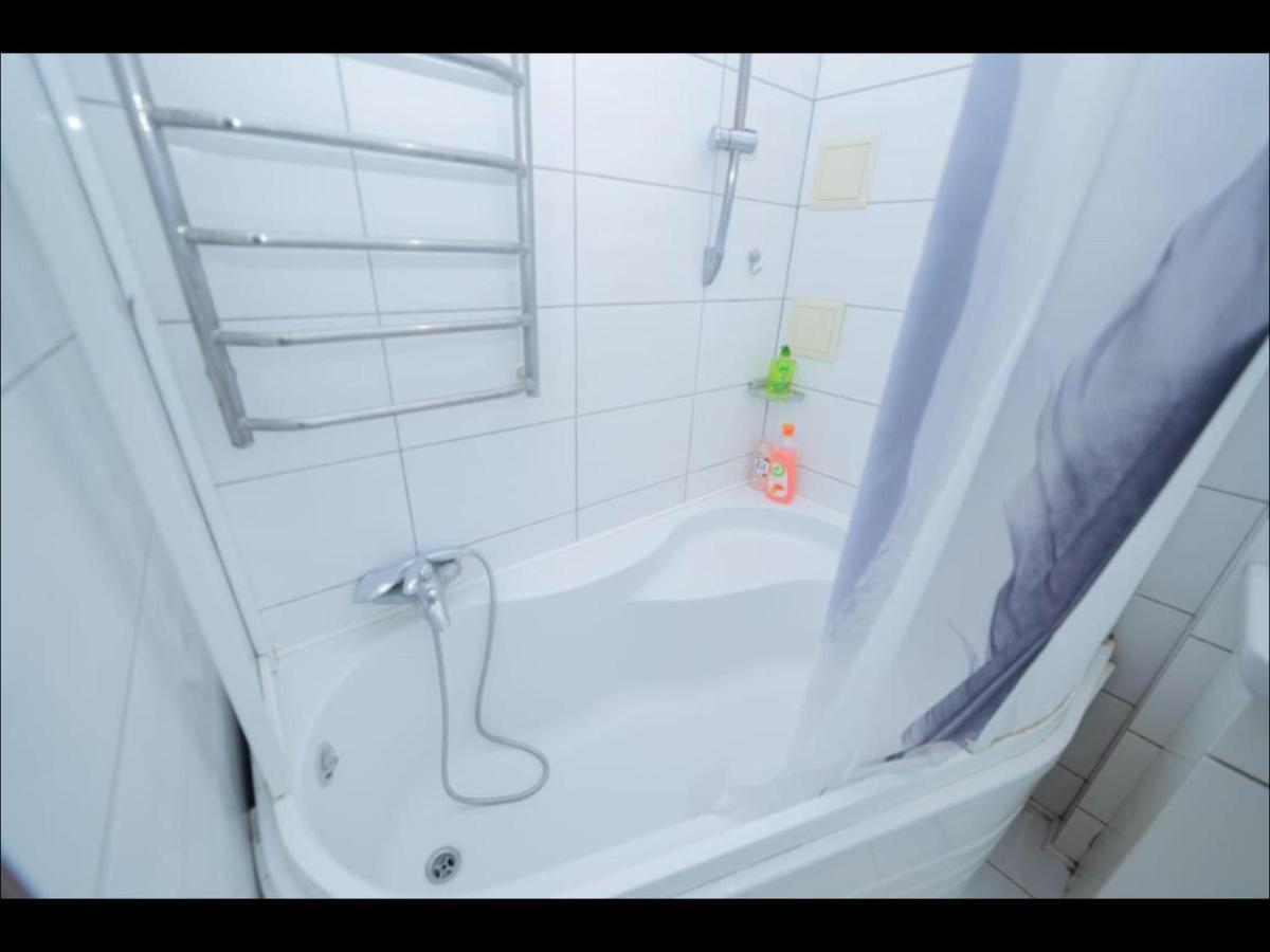 Kievapart Apartment ภายนอก รูปภาพ