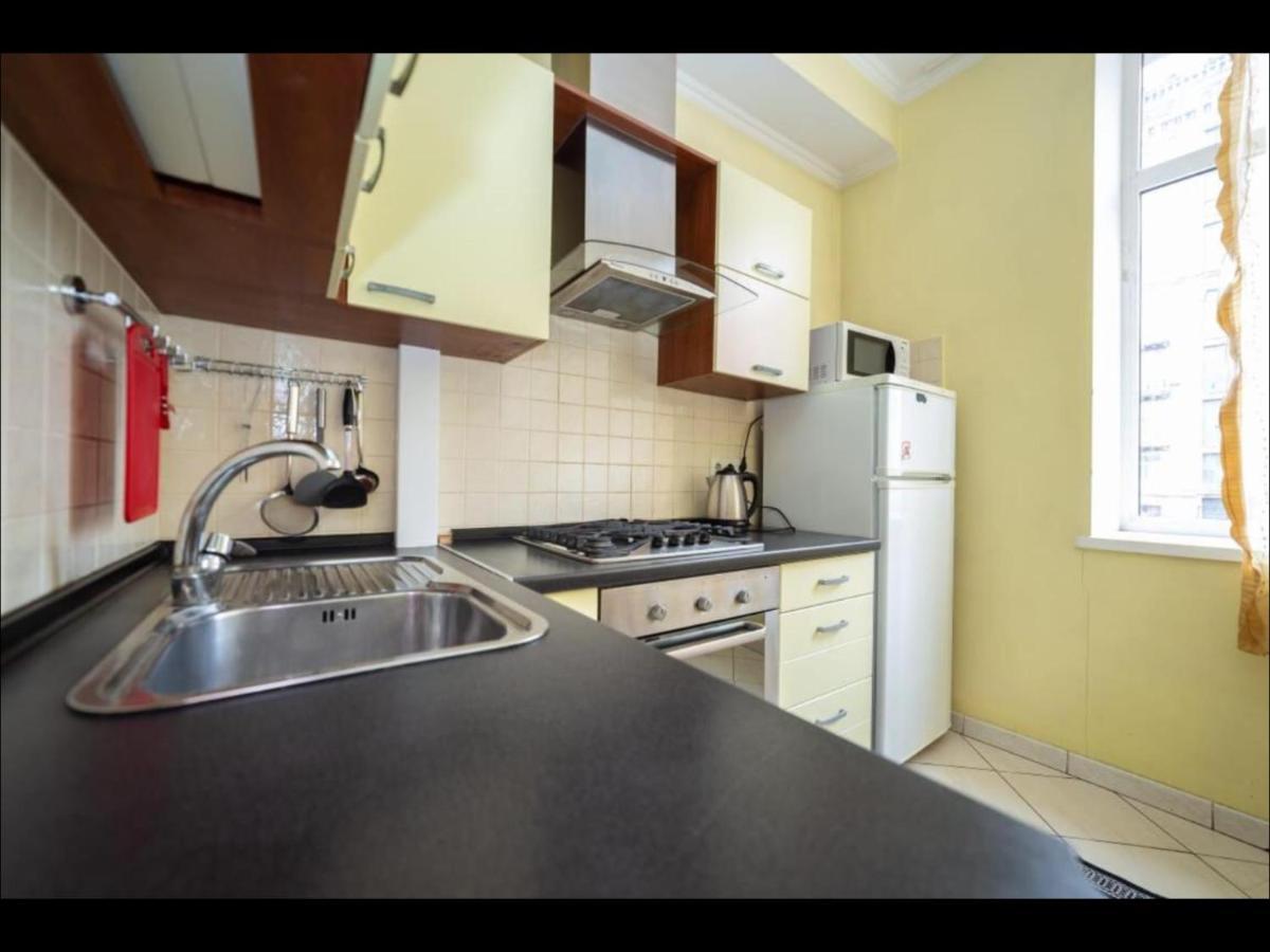 Kievapart Apartment ภายนอก รูปภาพ