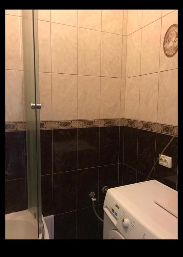 Kievapart Apartment ภายนอก รูปภาพ